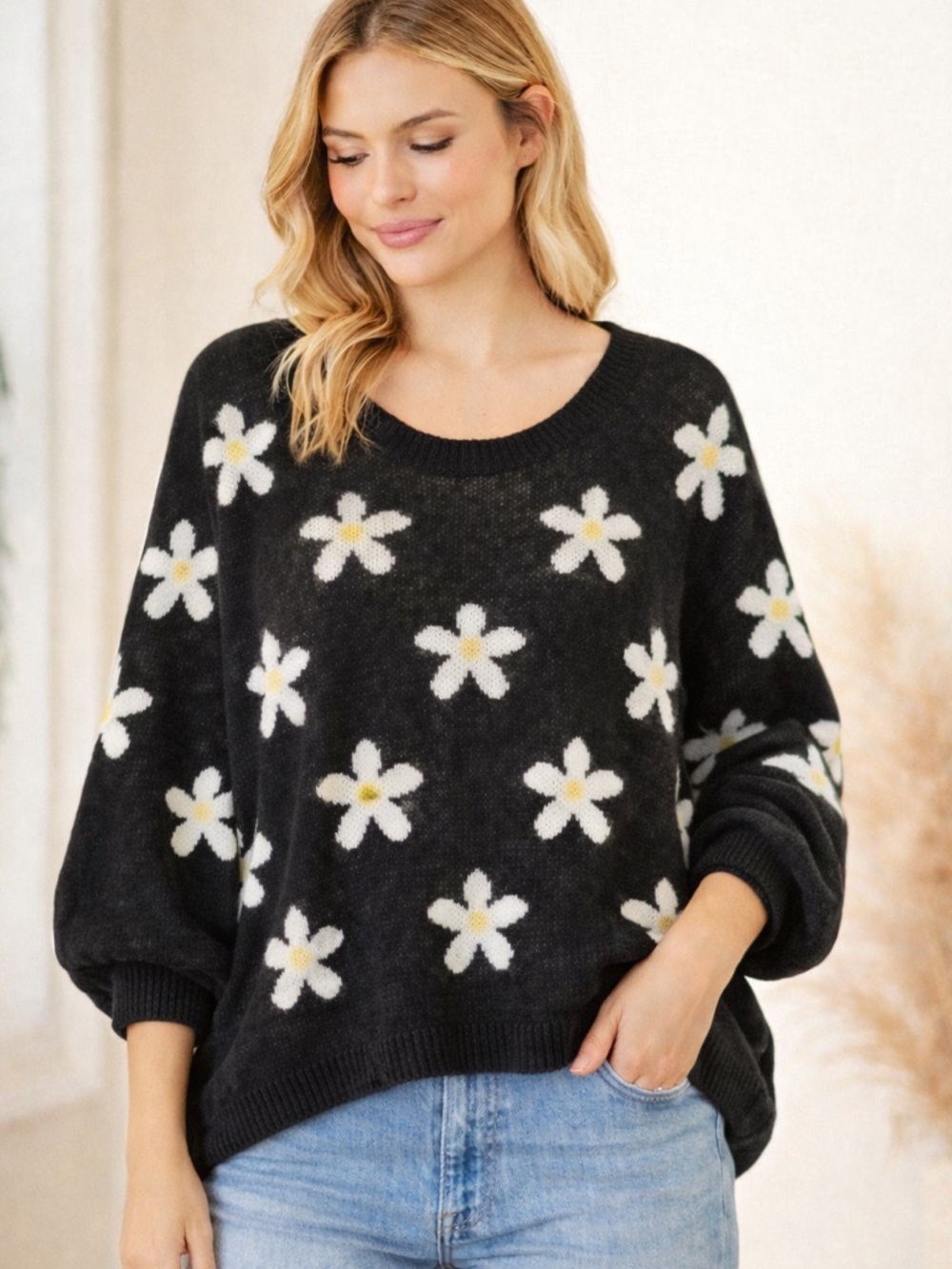 Altar’d‎ State Daisy Sweater XS Black Intarsia Oversized Boxy Balloon Sleeve